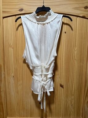 Rye Grass High silk with belt sleeveless top NWOT